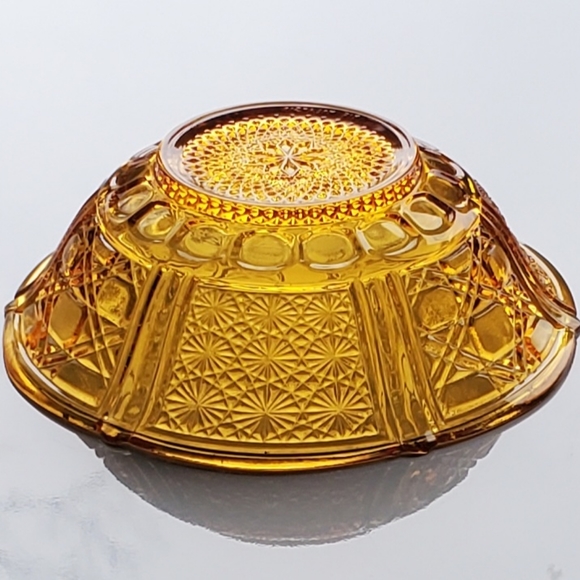 Vntg 7" Amber KIG Malaysia Daisy & Button Bowl - Picture 6 of 6